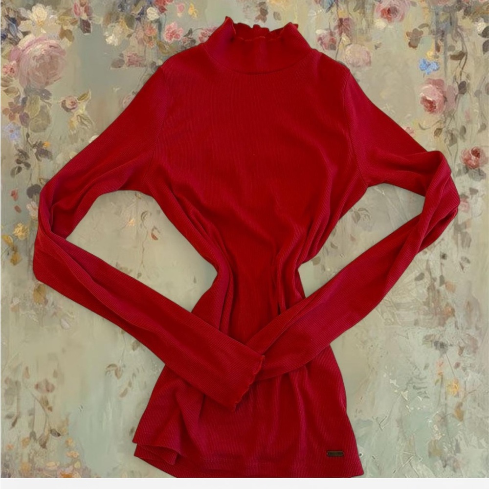 Hollister Red Slim Tee with Ruffled Collar